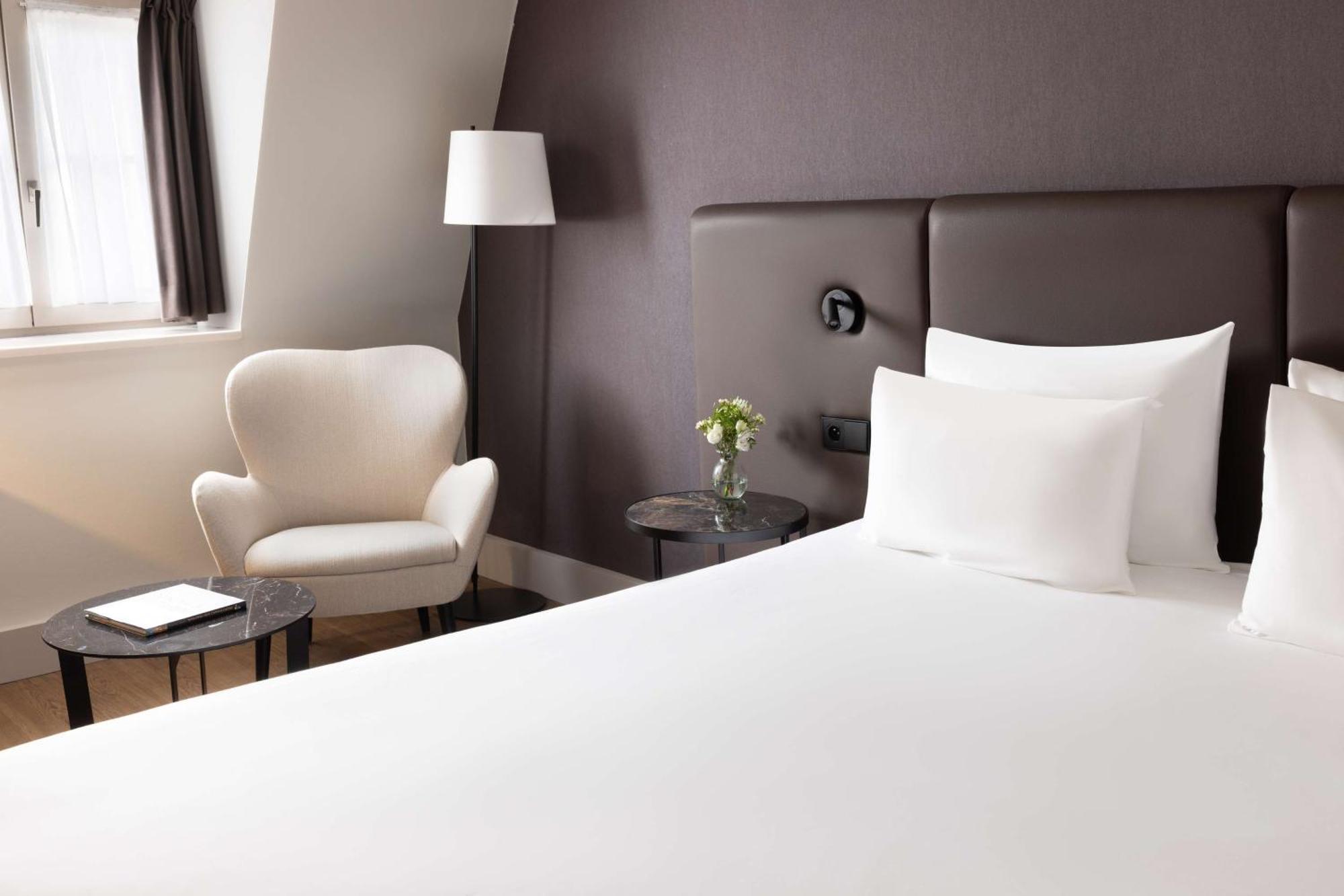 Nh Brussels Carrefour De L'Europe Hotel Eksteriør billede