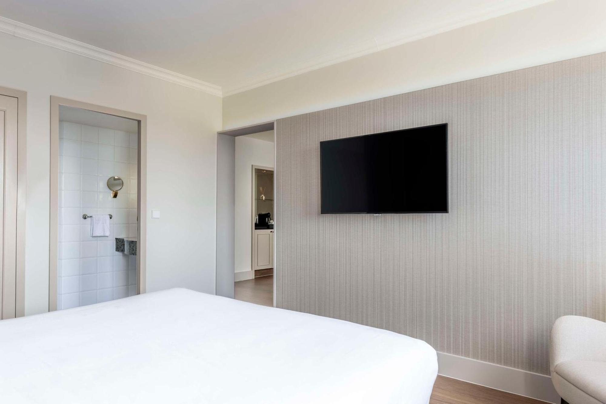Nh Brussels Carrefour De L'Europe Hotel Eksteriør billede