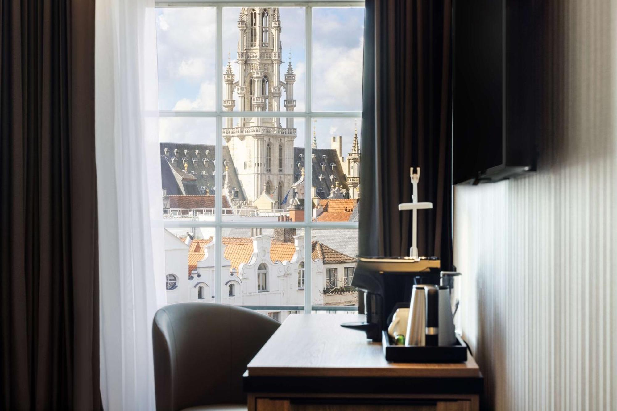 Nh Brussels Carrefour De L'Europe Hotel Eksteriør billede